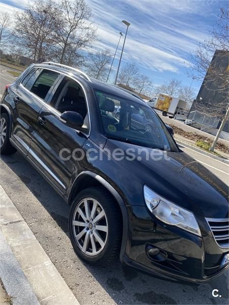 Negro Usado 2010 VW Tiguan R-line SUV | 13.000 € (Un poco caro) - Imagen 1/3