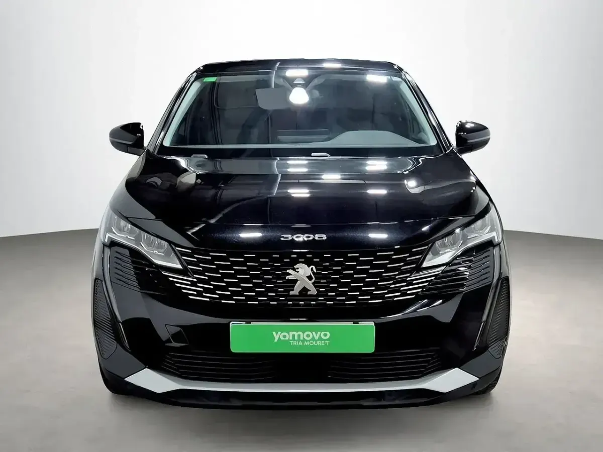 Usado Peugeot 3008 Allure 131 CV (96 kW) 2022 Negro SUV