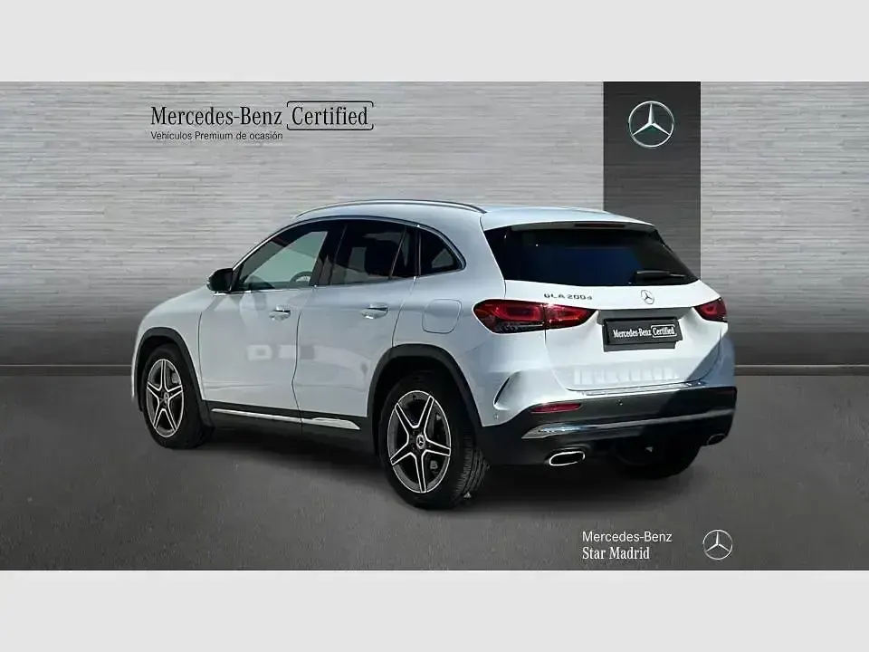 Usado Mercedes GLA200 AMG line 150 CV (110 kW) 2023 Otro SUV