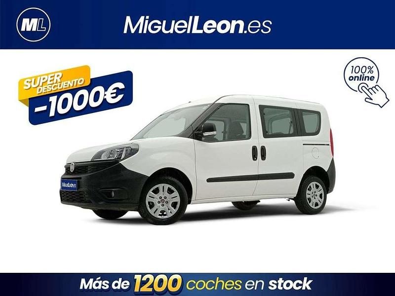 Blanco Usado 2019 Fiat Doblò Pop Monovolumen | 13.985 € (Un poco caro) - Imagen 1/3