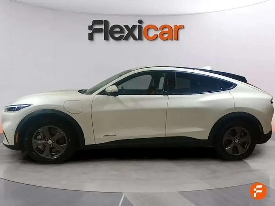 Usado Ford Mustang Mach-E 197 kW (269 CV) 2022 Blanco SUV