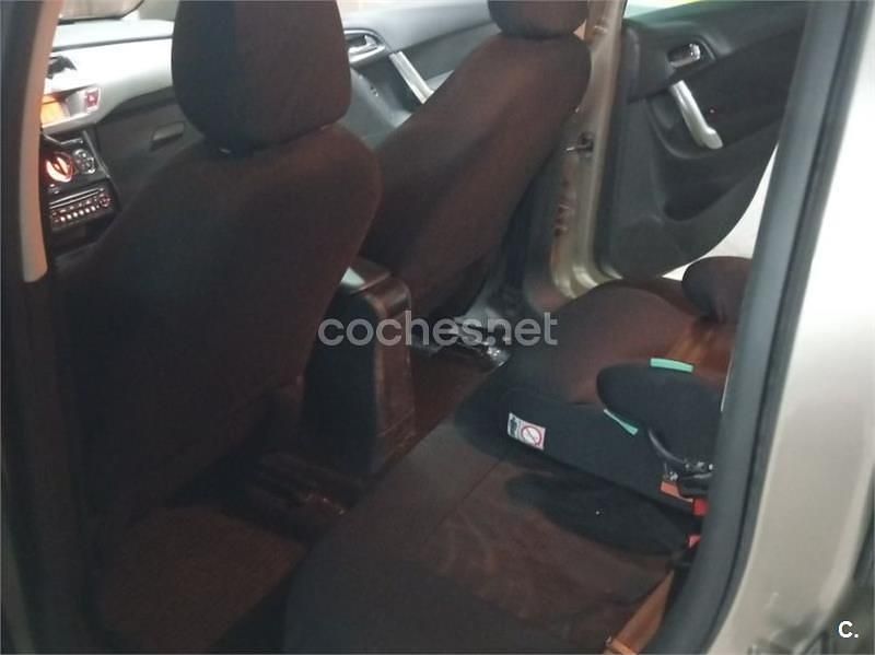 Usado Citroën C3 Exclusive 95 CV (69 kW) 2010 Beige Utilitario