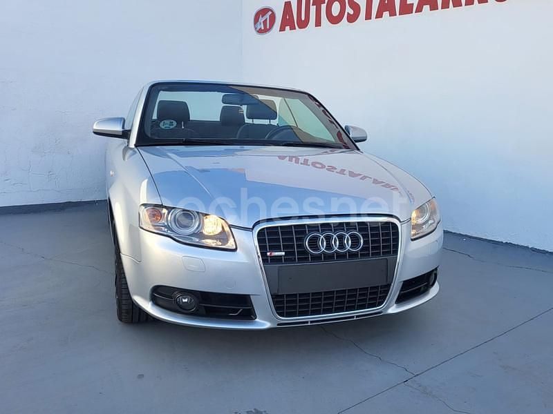 Gris / plata Usado 2008 Audi A4 Cabriolet Descapotable | 9900 € - Imagen 1/4