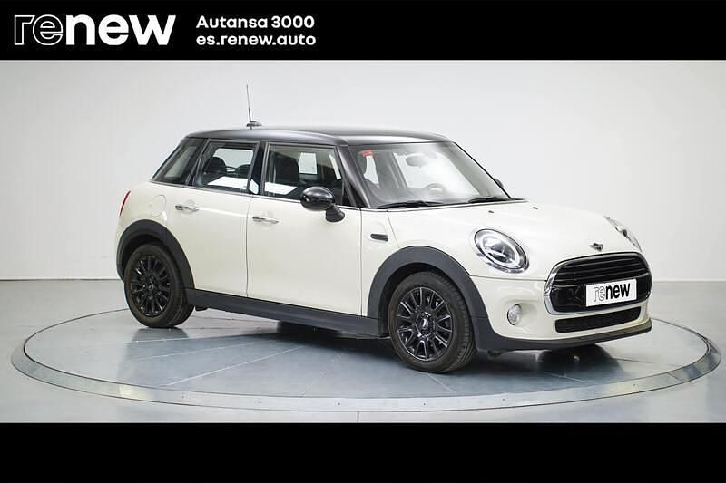 Usado Mini Cooper 136 CV (100 kW) 2019 Blanco Utilitario