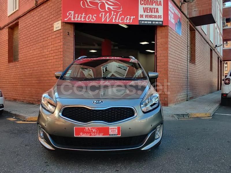 Gris / plata Usado 2016 Kia Carens Monovolumen | 10.900 € (Precio justo) - Imagen 1/4
