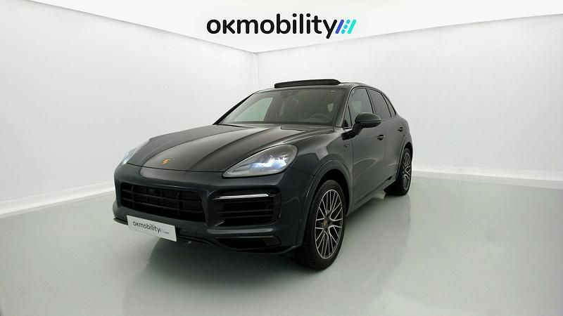 Azul moonlight metalizado Usado 2023 Porsche Cayenne Platinum Edition SUV | 88.920 € (Super precio) - Imagen 1/4