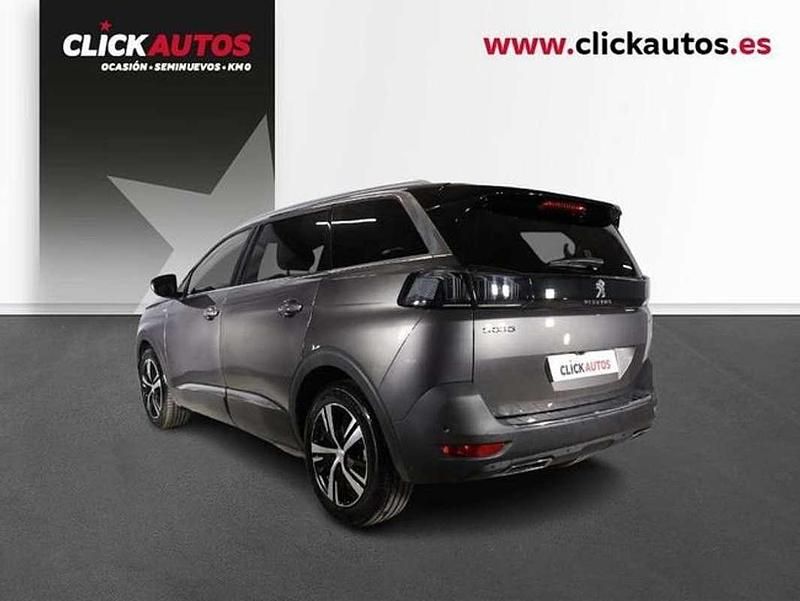 Usado Peugeot 5008 GT 131 CV (96 kW) 2021 Gris SUV