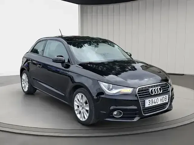 Usado Audi A1 Ambition 122 CV (89 kW) 2011 Negro Utilitario
