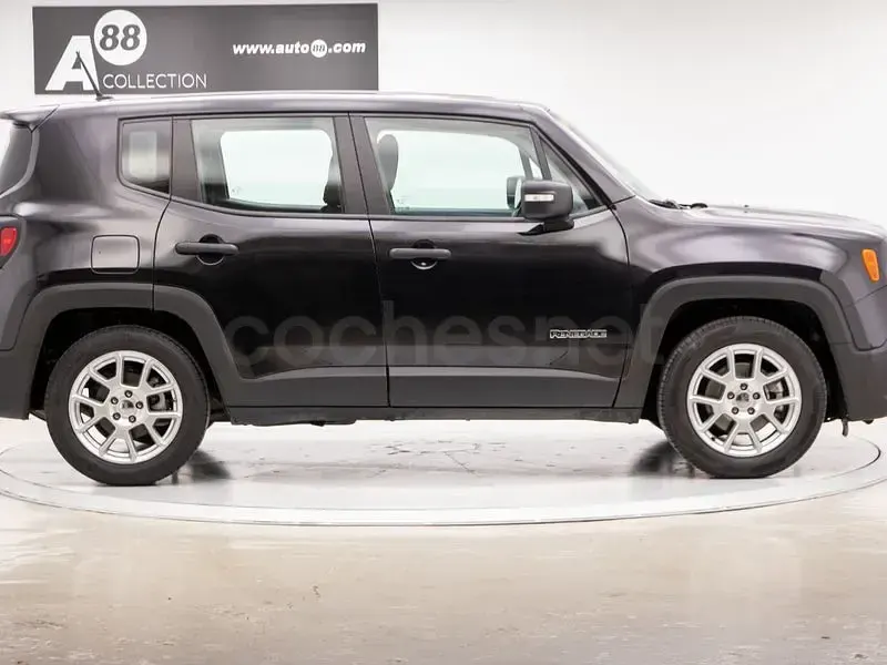 Usado Jeep Renegade Sport 110 CV (80 kW) 2016 Negro SUV