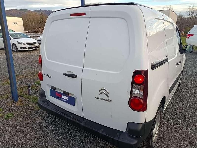 Usado Citroën Berlingo Feel 102 CV (75 kW) 2018 Blanco Monovolumen