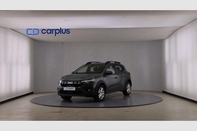 Gris Usado 2024 Dacia Sandero Expression Utilitario | 15.490 € (Precio justo) - Imagen 1/4