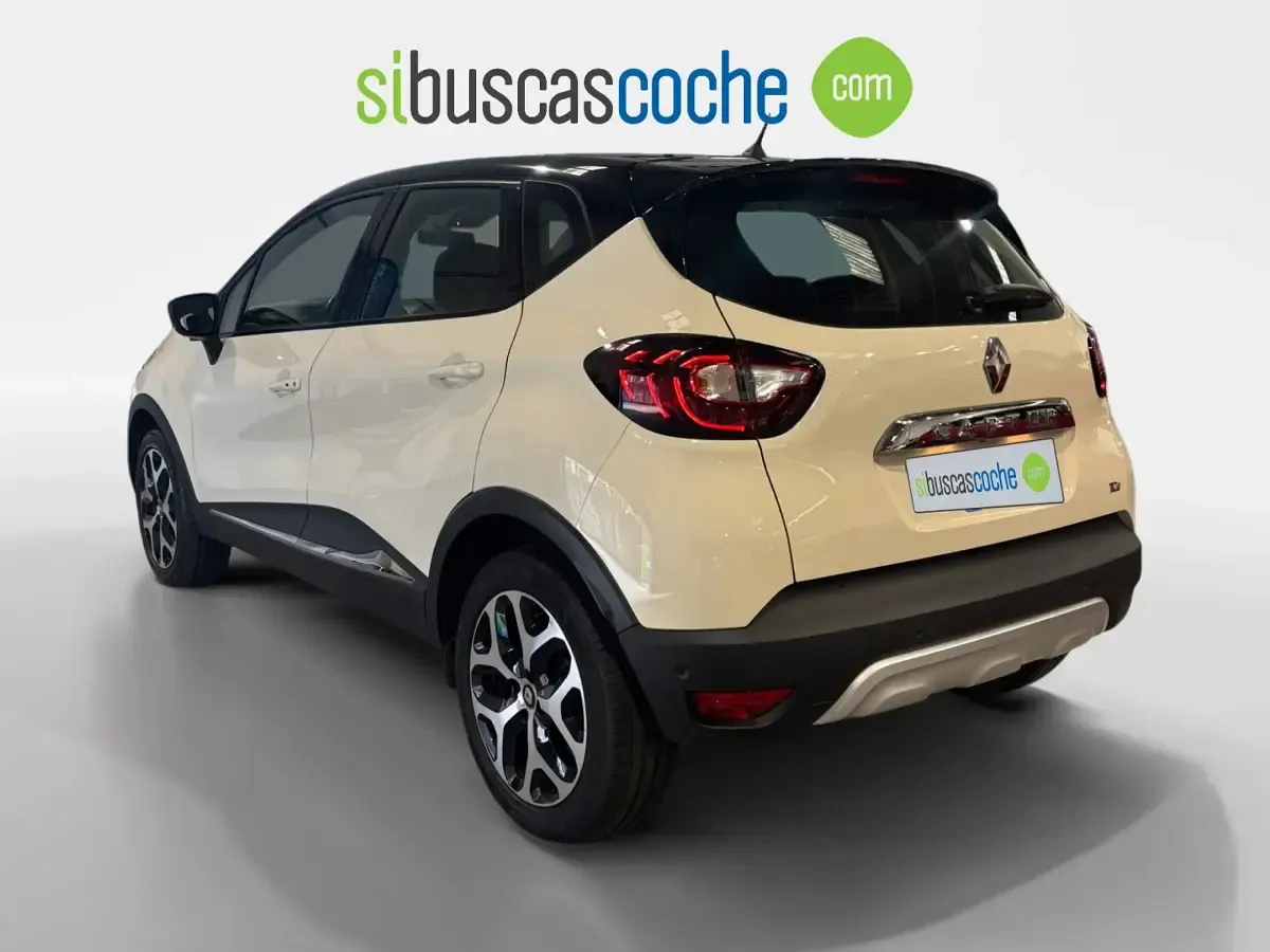 Usado Renault Captur LIMITED 120 CV (88 kW) 2017 Blanco SUV
