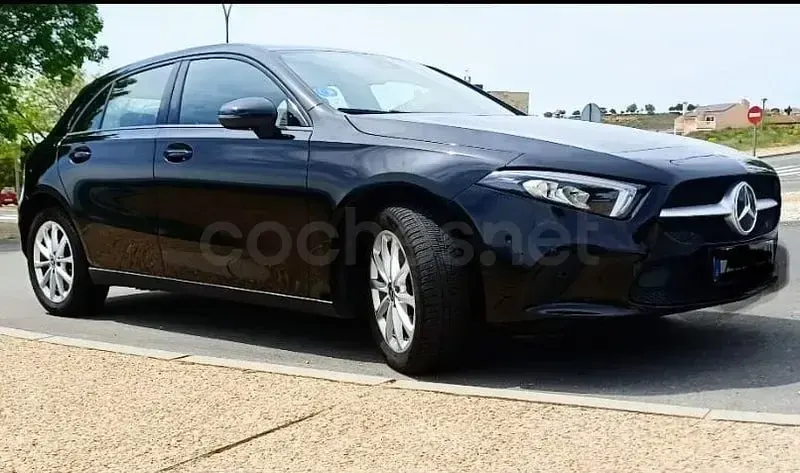 Usado Mercedes A250 218 CV (160 kW) 2022 Negro Berlina