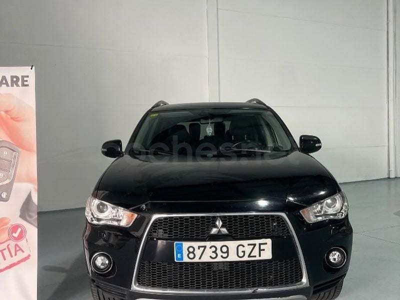 Usado Mitsubishi Outlander Motion 156 CV (114 kW) 2010 Negro SUV