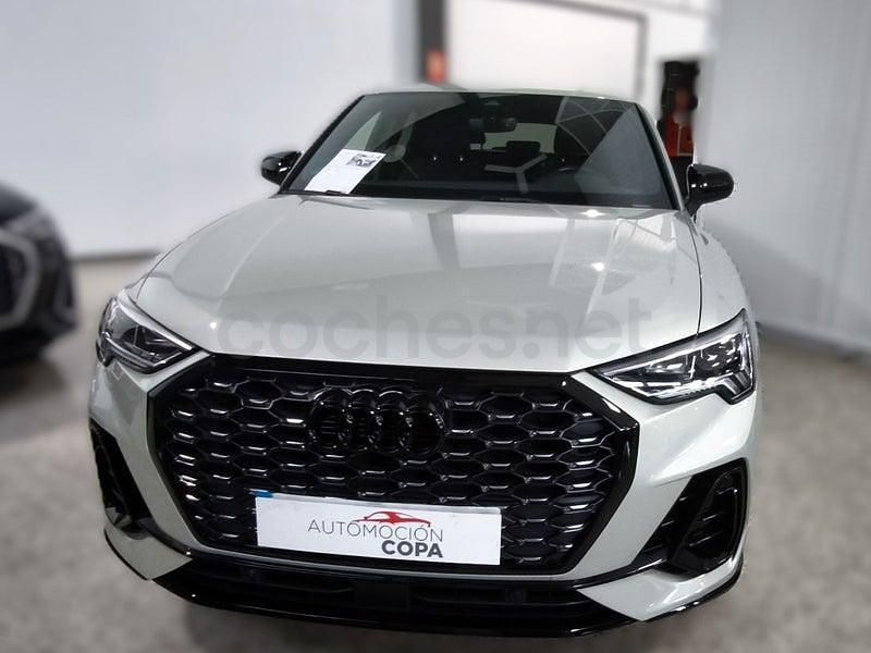 Usado Audi Q3 Sportback S-Line 150 CV (110 kW) 2023 Gris / plata SUV