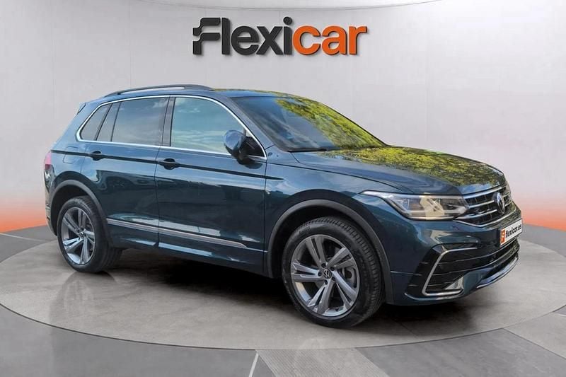 Verde Usado 2022 VW Tiguan R-line SUV | 30.790 € (Precio justo) - Imagen 1/4