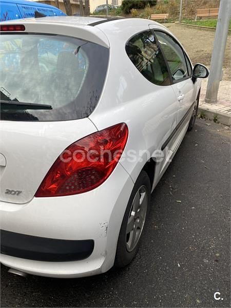 Usado Peugeot 207 Sport 95 CV (69 kW) 2008 Blanco Berlina