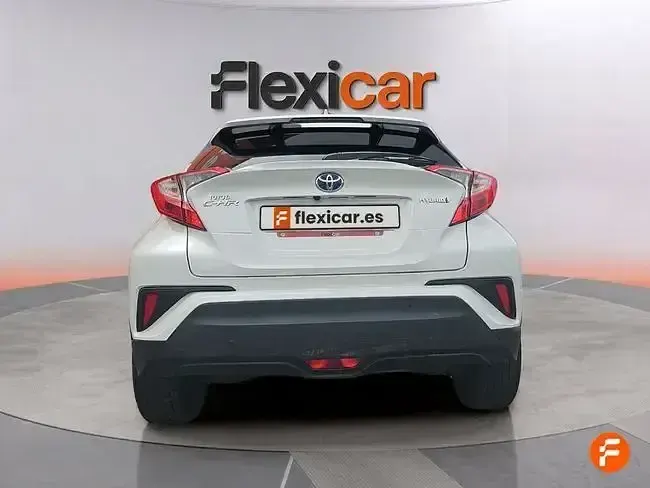 Usado Toyota C-HR Active 122 CV (89 kW) 2019 Blanco SUV