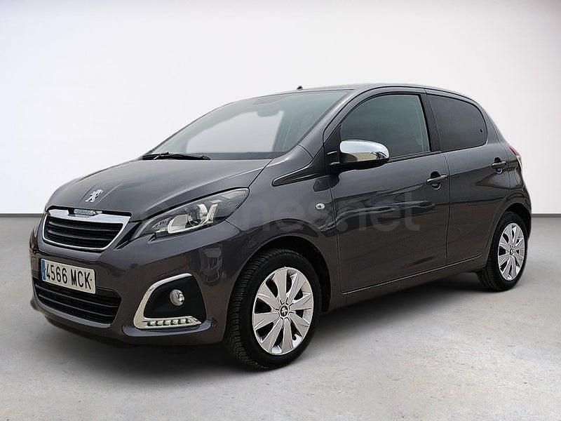 Usado Peugeot 108 Active 72 CV (52 kW) 2021 Gris / plata Berlina