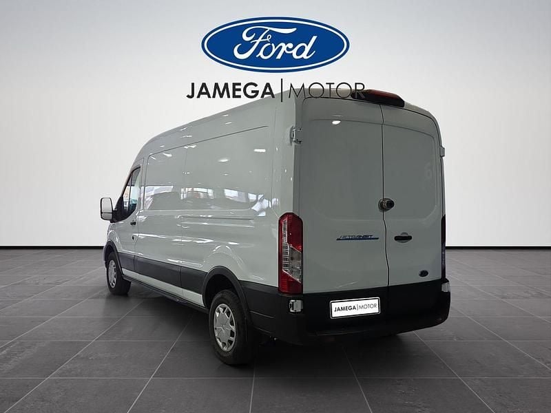 Usado Ford Transit Trend 135 kW (184 CV) 2023 Blanco