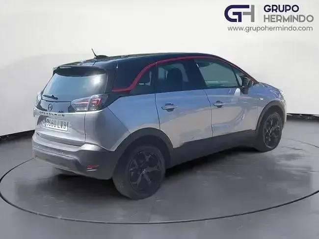 Usado Opel Crossland GS Line 110 HP (80 kW) 2022 Cinzento SUV