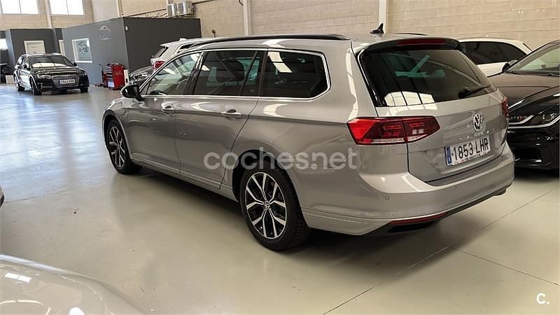 Occasion VW Passat Executive 150 ch (110 kW) 2020 Gris Break