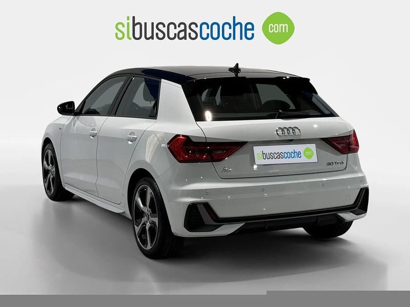 Usado Audi A1 Sportback 116 CV (85 kW) 2025 Blanco Utilitario