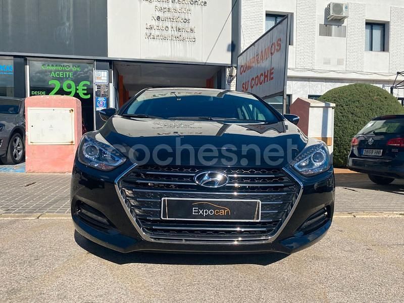 Negro Usado 2017 Hyundai i40 Berlina | 13.800 € (Un poco caro) - Imagen 1/4