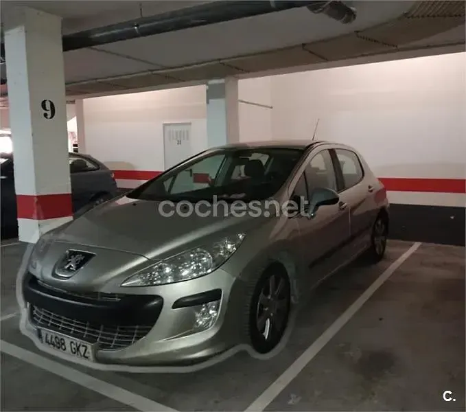 Usado Peugeot 308 SW 90 CV (66 kW) 2009 Beige Familiar