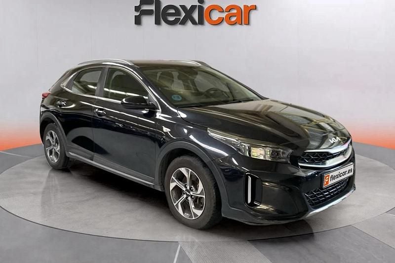 Gris Usado 2023 Kia XCeed SUV | 15.490 € (Buen precio) - Imagen 1/4