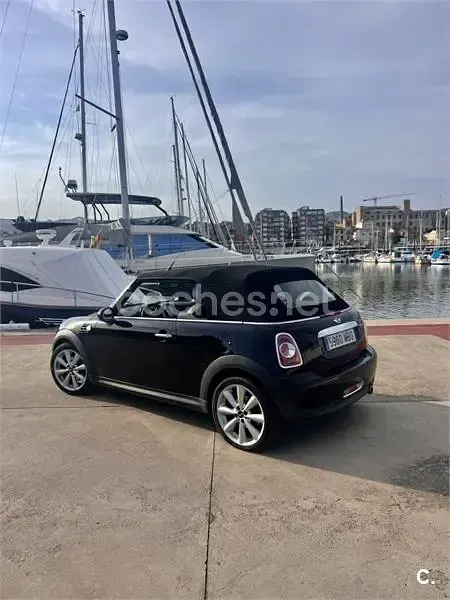 Usado Mini Cooper Cabriolet 122 CV (89 kW) 2012 Negro Descapotable