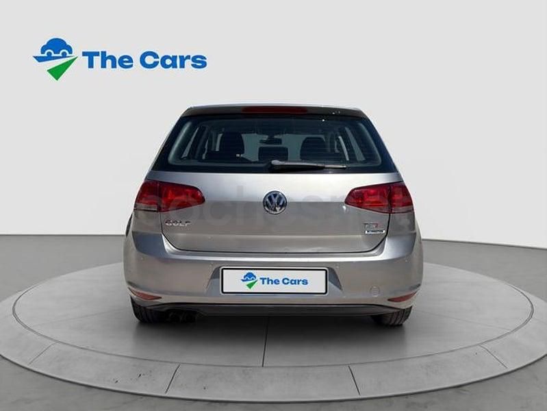 Usado VW Golf VII Advance 125 CV (91 kW) 2016 Gris / plata Berlina