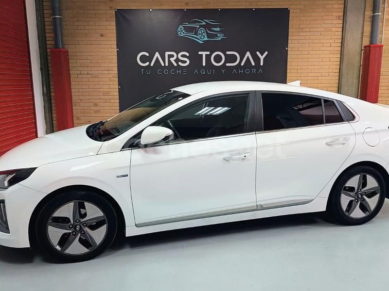 Usado Hyundai Ioniq 141 CV (103 kW) 2020 Blanco Utilitario