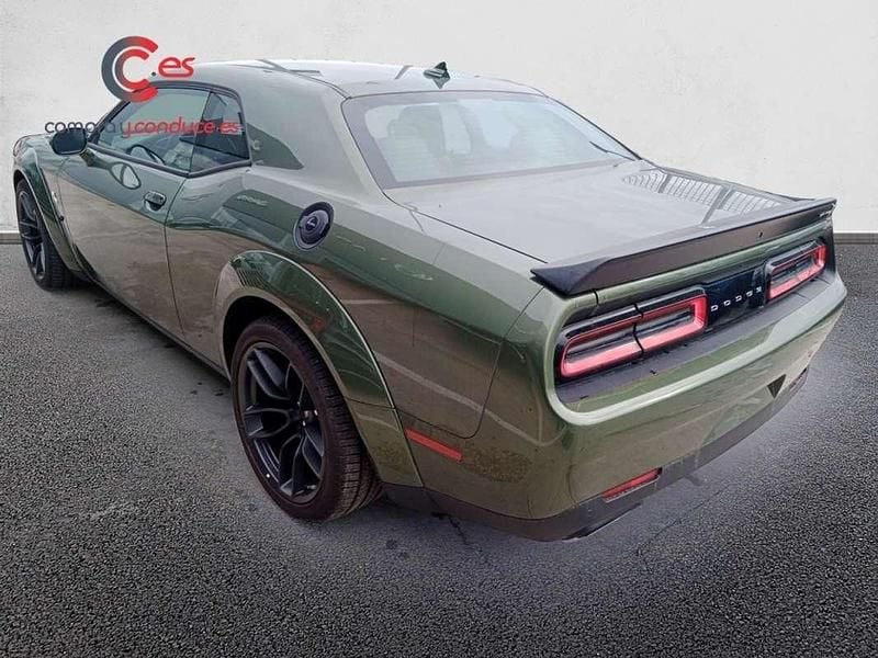 Usado Dodge Challenger 492 CV (361 kW) 2023 Verde Coupe