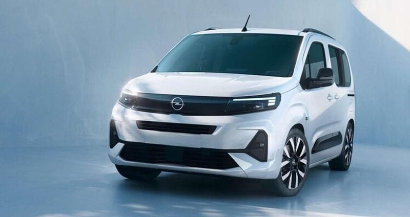 Blanco Nuevo 2025 Opel Combo S Familiar | 23.644 € (Un poco caro) - Imagen 1/4