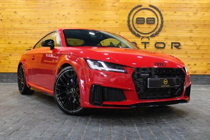 Usado Audi TT S-Line 245 CV (180 kW) 2024 Rojo Coupe