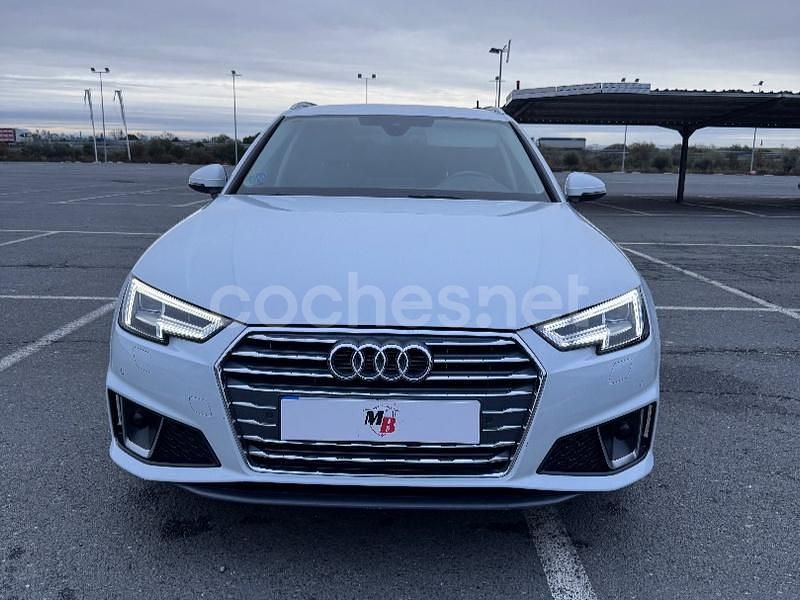 Blanco Usado 2019 Audi A4 S-Line Familiar | 26.450 € (Un poco caro) - Imagen 1/4