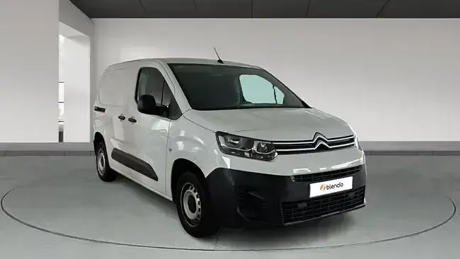 Usado Citroën Berlingo 102 CV (75 kW) 2022 Blanco Monovolumen