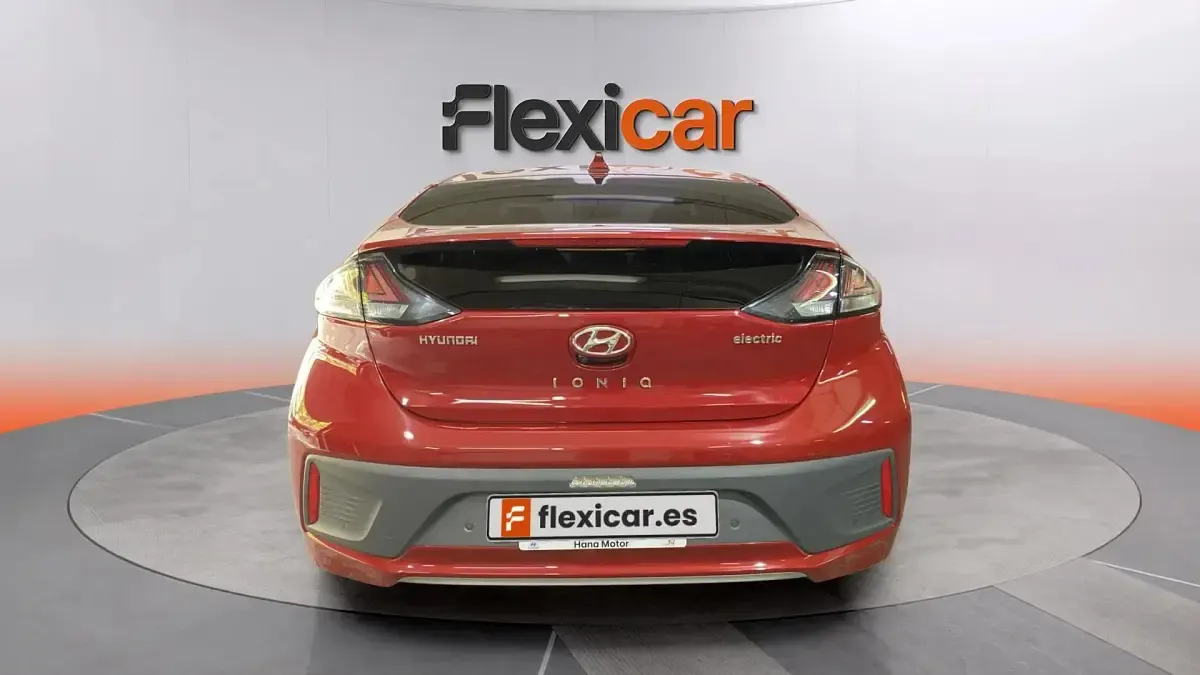 Usado Hyundai Ioniq 100 kW (136 CV) 2021 Granate Utilitario