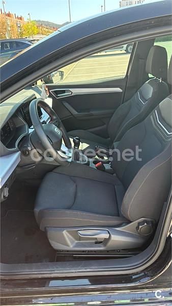 Usado Seat Ibiza Style Plus 110 CV (80 kW) 2022 Negro Utilitario