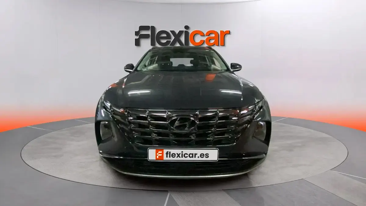 Usado Hyundai Tucson 230 CV (169 kW) 2022 Gris SUV