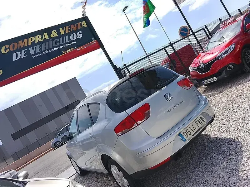 Usado Seat Altea Stylance 140 CV (102 kW) 2007 Gris / plata Monovolumen