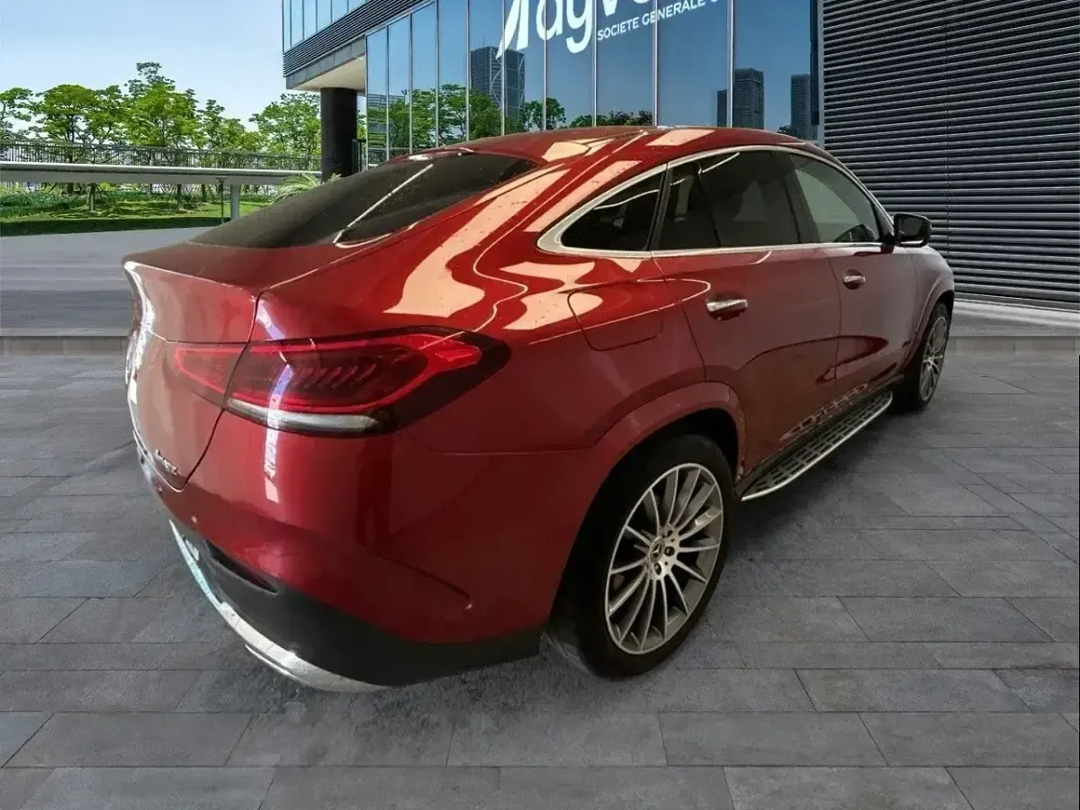 Usado Mercedes GLE350 320 CV (235 kW) 2022 Rojo Coupe