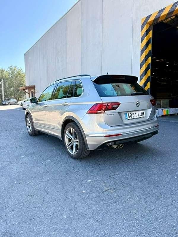 Usado VW Tiguan R-line 150 HP (110 kW) 2020 Bege SUV