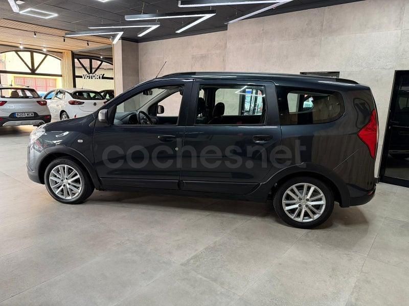 Usado Dacia Lodgy Comfort 115 CV (84 kW) 2022 Azul Monovolumen