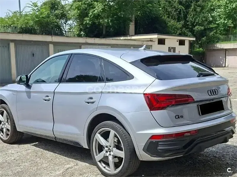 Usado Audi Q5 204 CV (150 kW) 2023 Gris / plata SUV