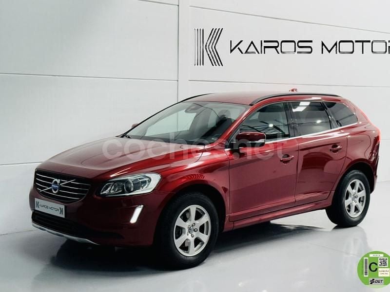 Rojo Usado 2015 Volvo XC60 Momentum SUV | 13.490 € (Precio justo) - Imagen 1/4