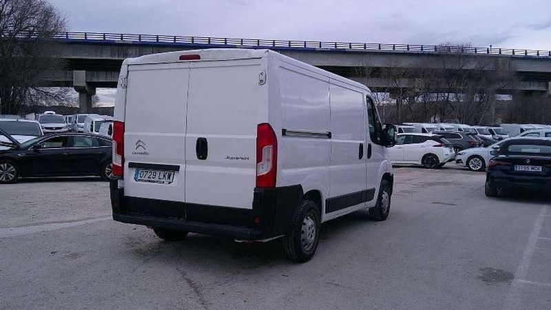 Usado Citroën Jumper 139 CV (102 kW) 2020 Blanco Monovolumen