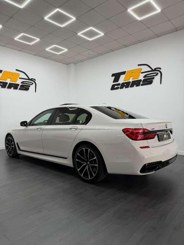 Usado BMW 750L 449 CV (330 kW) 2017 Blanco Berlina