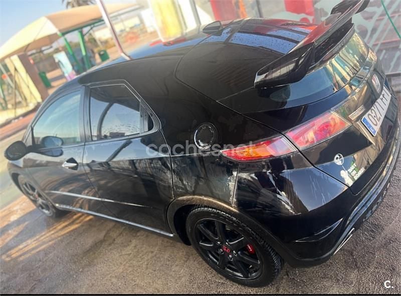 Usado Honda Civic Sport 140 CV (102 kW) 2006 Negro Berlina